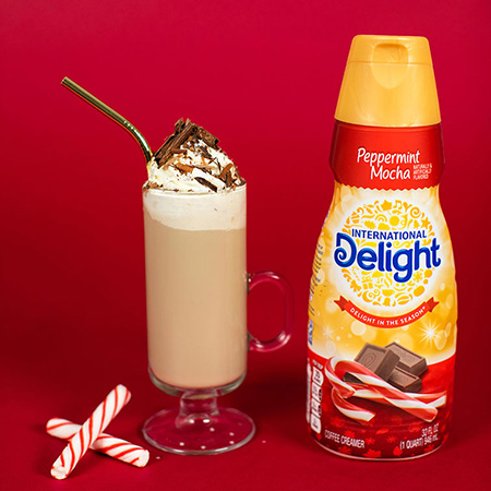 International Delight Liquid Coffee Creamer - GRINCH PEPPERMINT